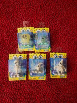 SpongeBob SquarePants Mini Skeleton and Glow in the Dark Halloween Figures