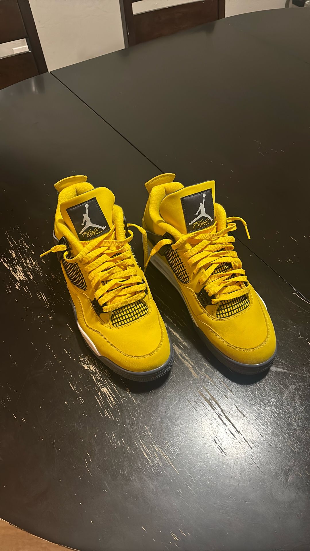 Jordan 4 Lightning Worn Once