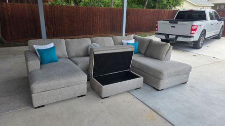 Gorgeous Sofa Sectional