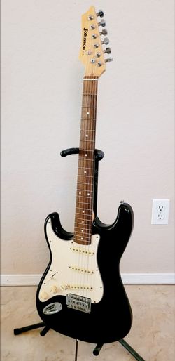 Johnson Left Handed Electric Guitar Strat Style Black 6 string Set up