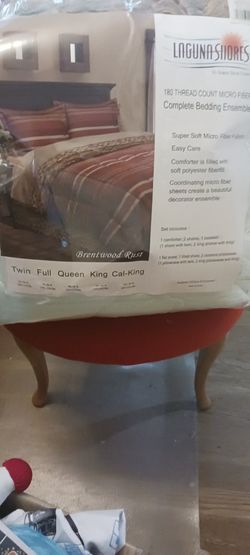 3 PC Queen Comforter Set 
