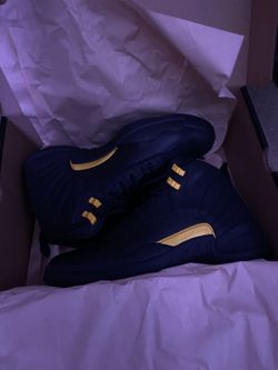 Air Jordan 12 Retro- Black Taxi 