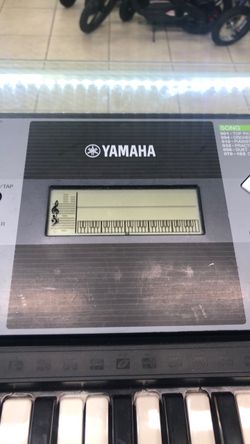 Yamaha Electronic Keyboard