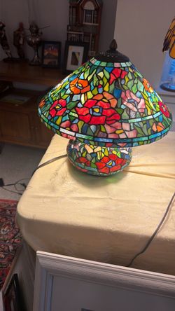 Stained Glass Table Lamp