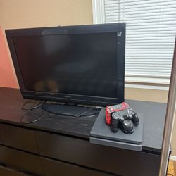 TV with Ps4 Slim With 2 Controllers And Charger 