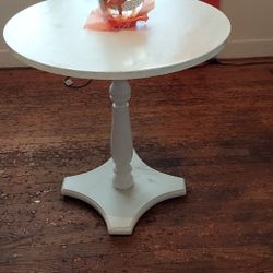 Round Table