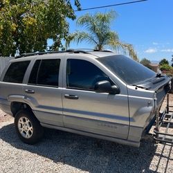 Jeep Grand Cherokee Camper Trailer