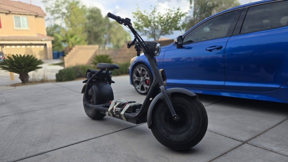 2000W MotoTec Fat Tire Electric Scooter NO BATTERY