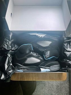 Jordan 5 UNC Size 11