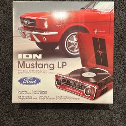 ION Ford Mustang Turntable AM/FM Radio