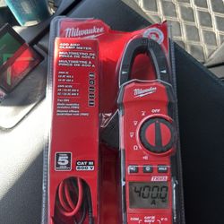 Milwaukee 400 Clamp Meter 