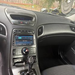 2012 Genesis Hyundai 