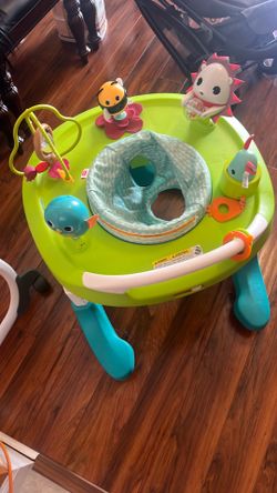 Tiny Love 4-in-1 baby walker
