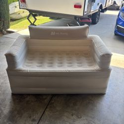 Air Up Couch 