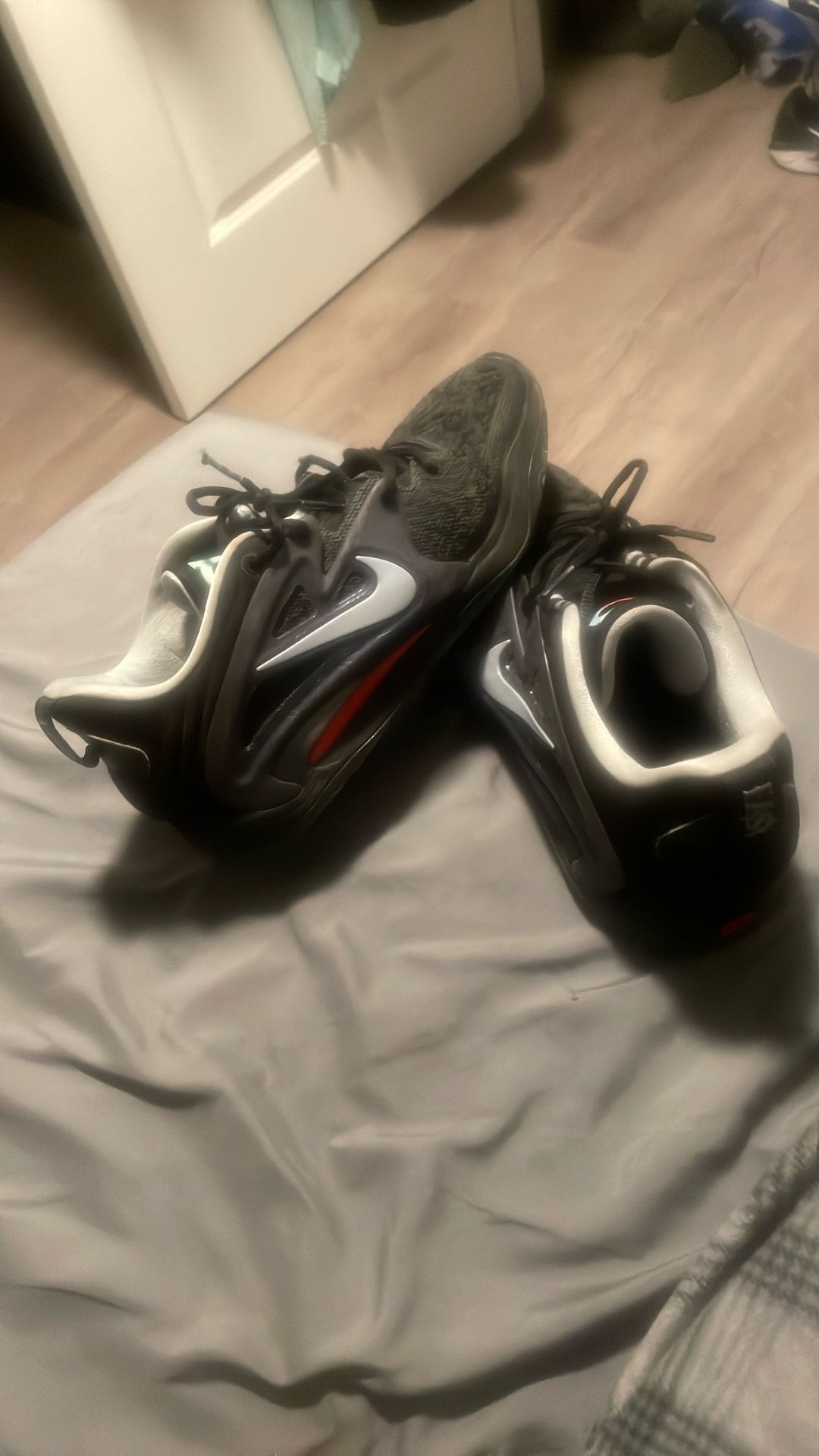 Basketball Shoes