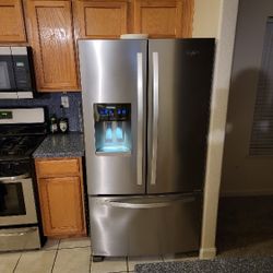 Whirlpool Refrigerator 