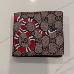 Gucci bifold Wallet