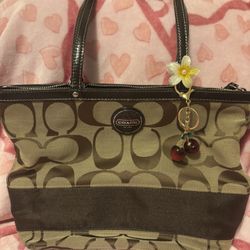 Coach Tote