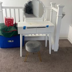 White Vanity Desk