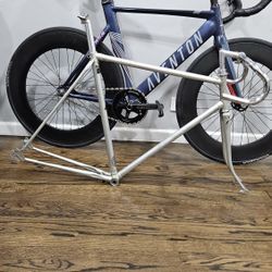 Njs Frame Set