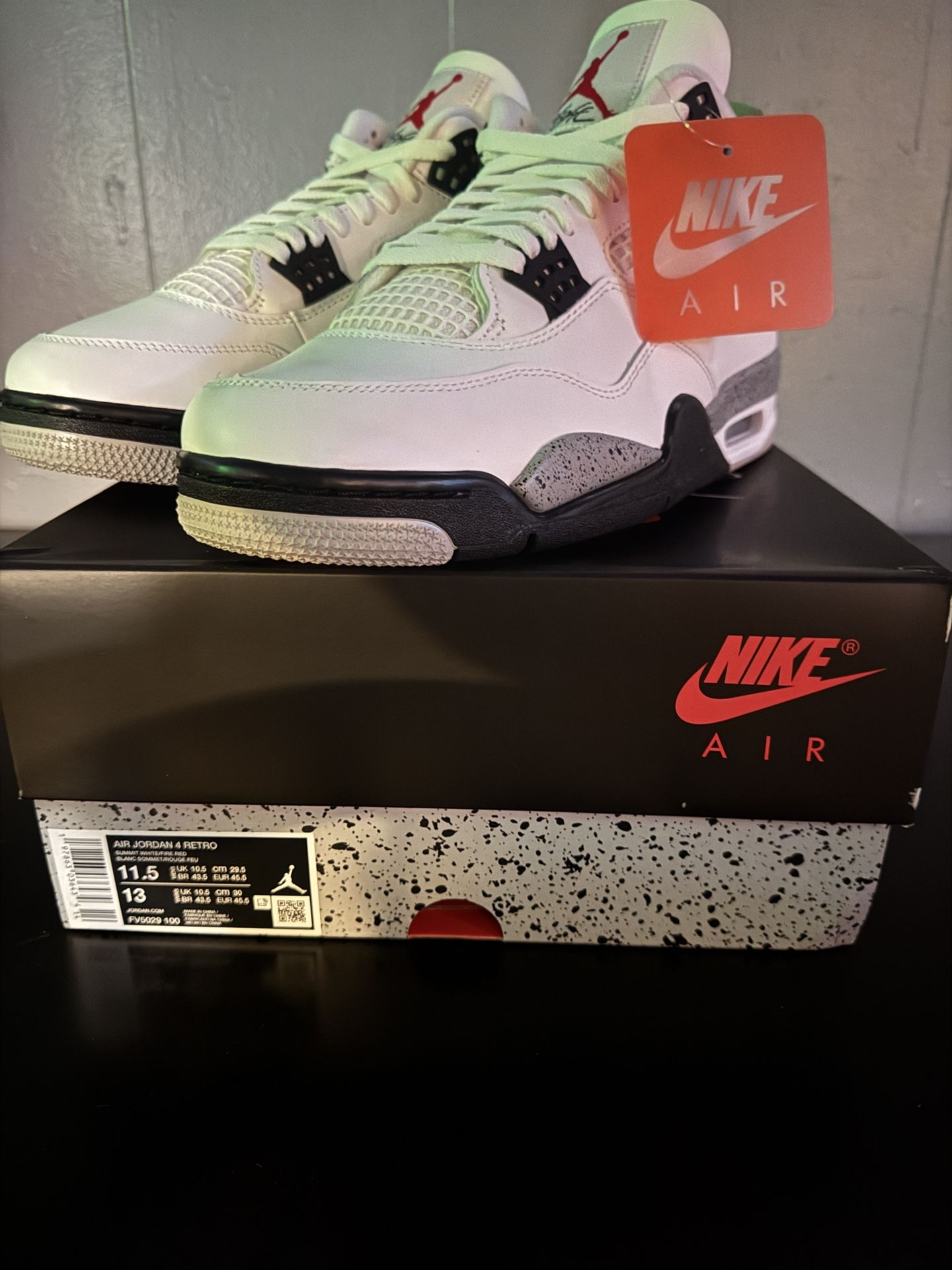 JORDAN RETRO 4 CEMENT