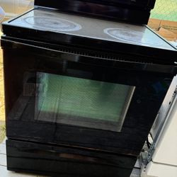 Whirlpool Electric Oven 