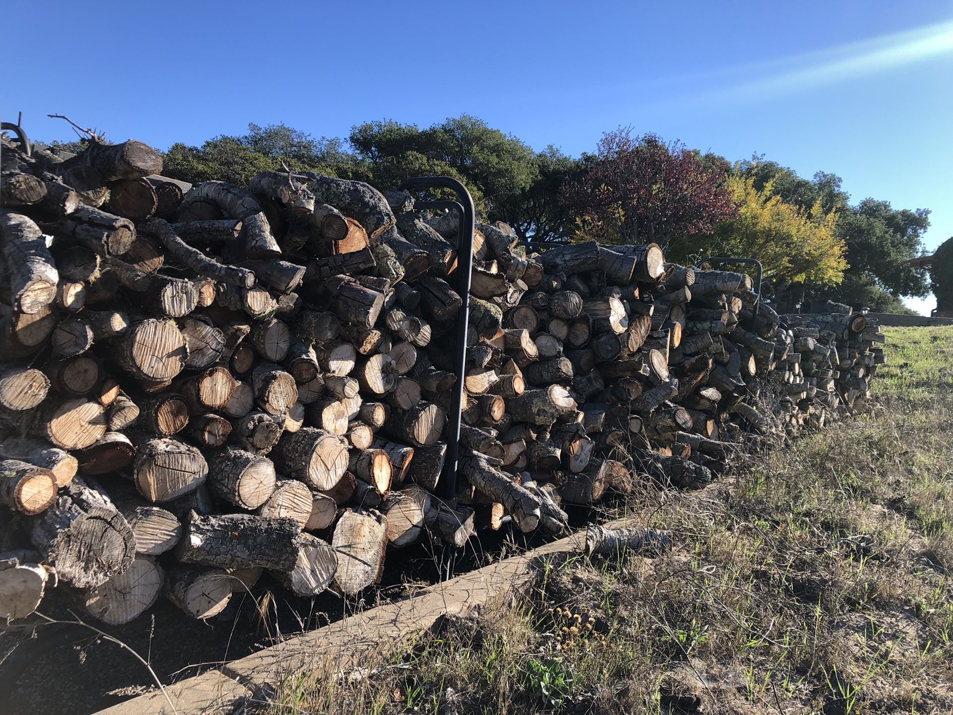 $01$10 Wheelbarrow RED OAK!! Get Your Firewood$150 Stacked In Truck ! Now !!Ready To Burn  