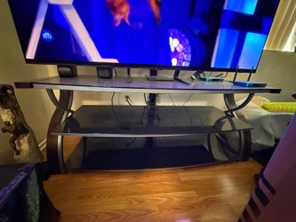 TV Stand very high quality glass and wood stand