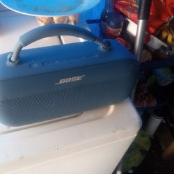 Bose SoundLink Max Portable Bluetooth Speaker 