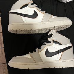 Air Jordan 1 Retro High SB