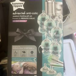 Baby Tommee Tippee Bottles