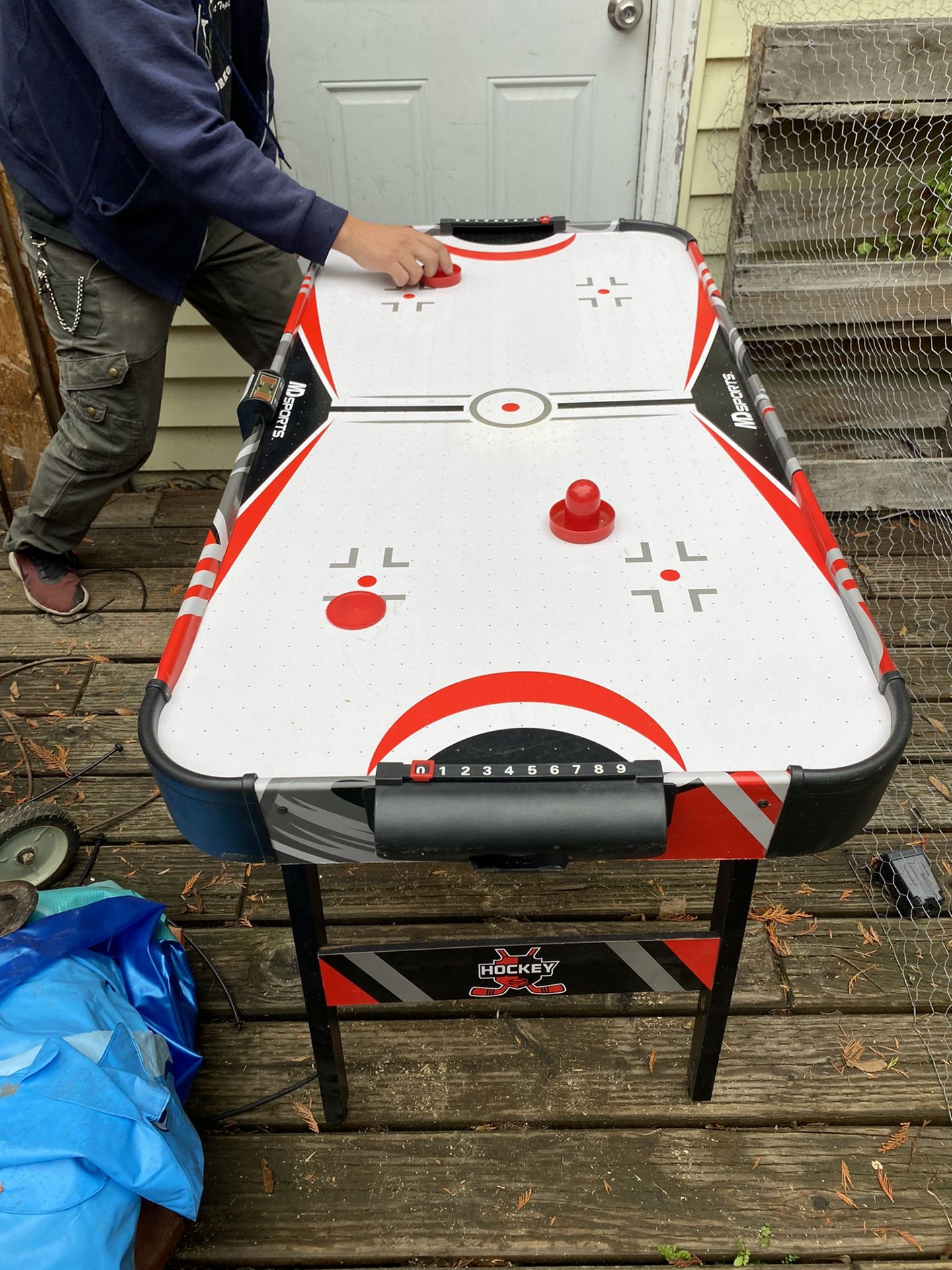 Air Hockey Table