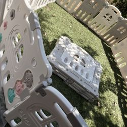 Playpen Huge New 24 Panels