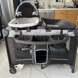 5 In 1 Multifuncional Pack & Baby Swing 