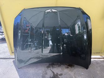 2022-2025 GENESIS GV70 HOOD 