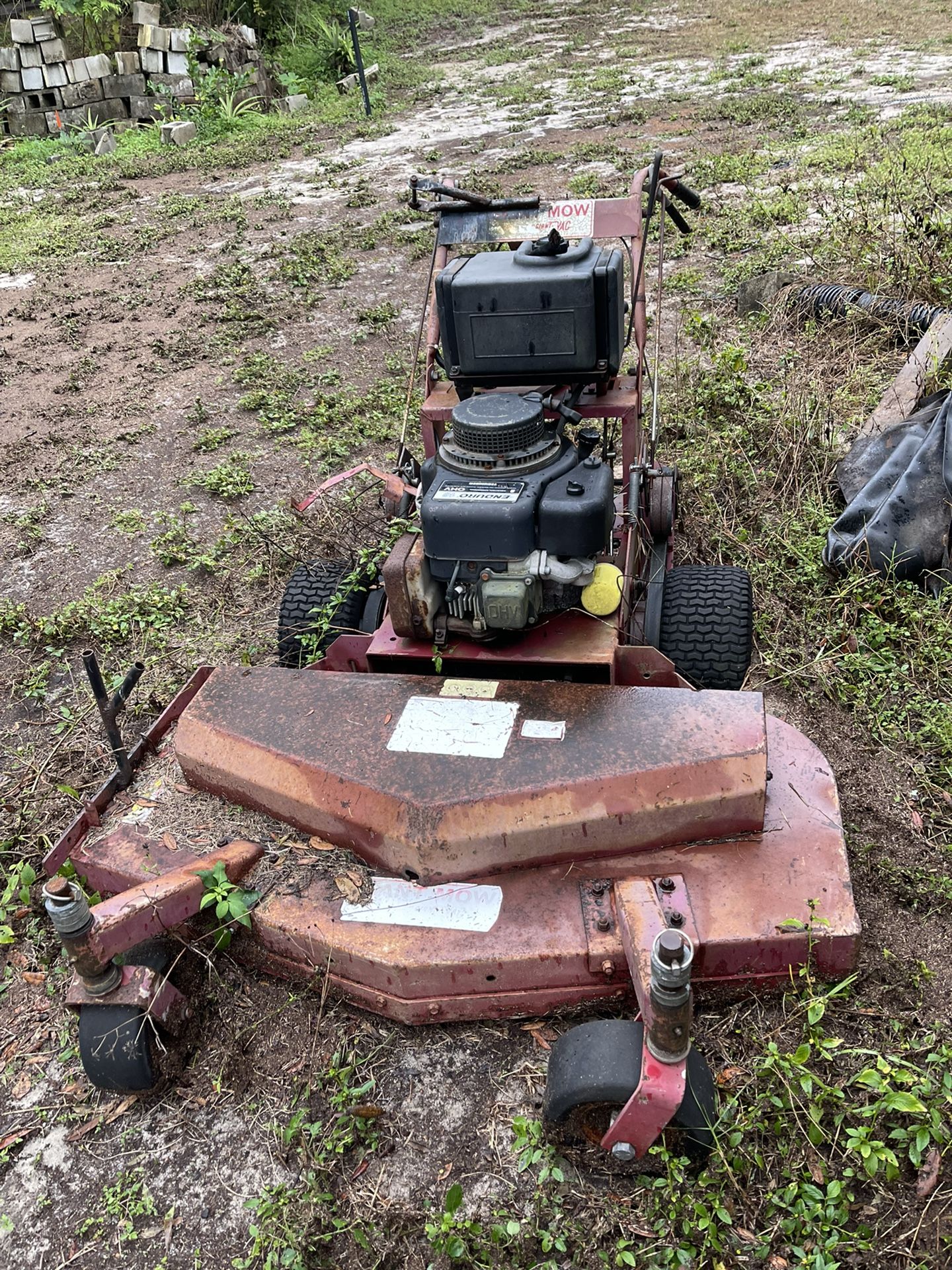 Giant Mow, for Sale in Tarpon Springs, FL OfferUp