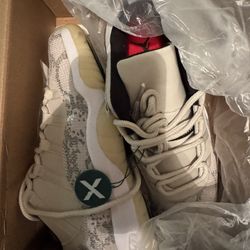 Brand New Jordan Bone Snakeskin Men’s 10.5 In Box Never Worn 