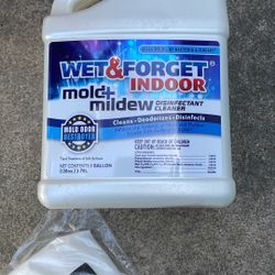 Mold Cleaner. 
