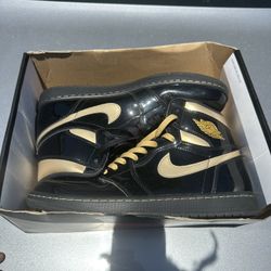 Air Jordan 1 Mid “Metallic Gold Patent” — Size 13 (Like New)