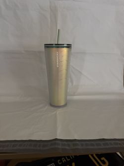 New Starbucks’s Cup 