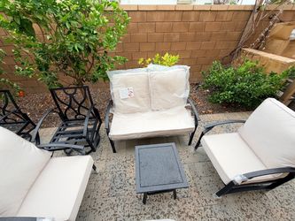Outdoor lounge chair