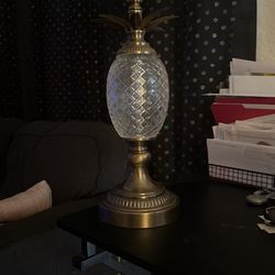 Vintage Pineapple Lamp
