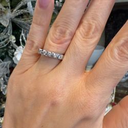14K Gold Natural Diamonds Ring Band 