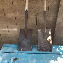 4ft Flat Shovels