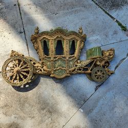 Vintage Burwood large royal carriage wall hanging decor piece.