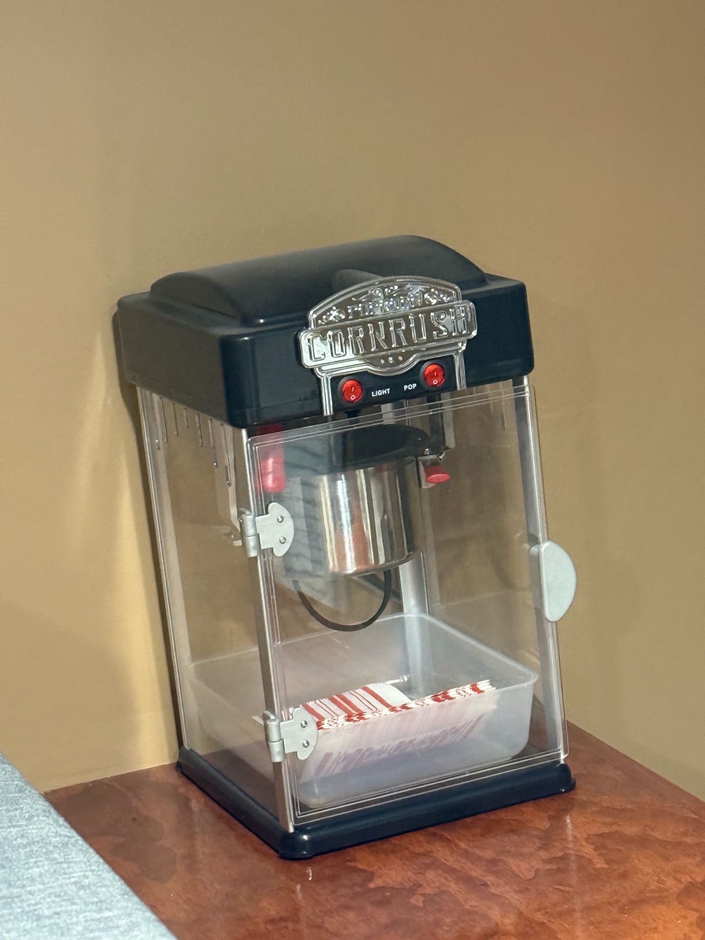 Cornrush Popcorn Maker