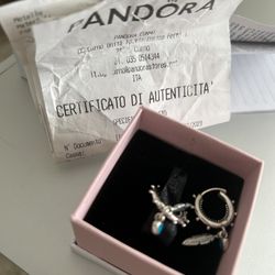 Brand New Pandora Earings 
