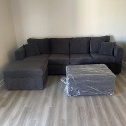 Brand New Grey Sectionals With Free Ottoman 
