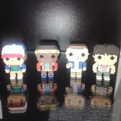 Four lego stranger things figures