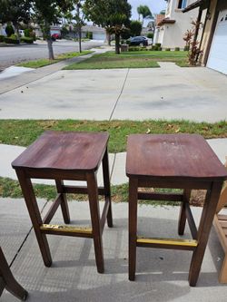 Bar chairs